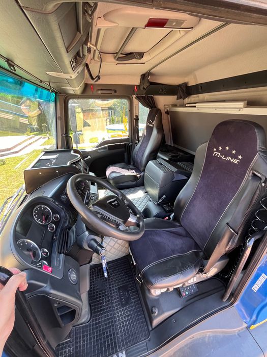 MAN TGM 15.290 SKRZYNIA 8 m, pomoc drogowa, koła 22,5 cala.