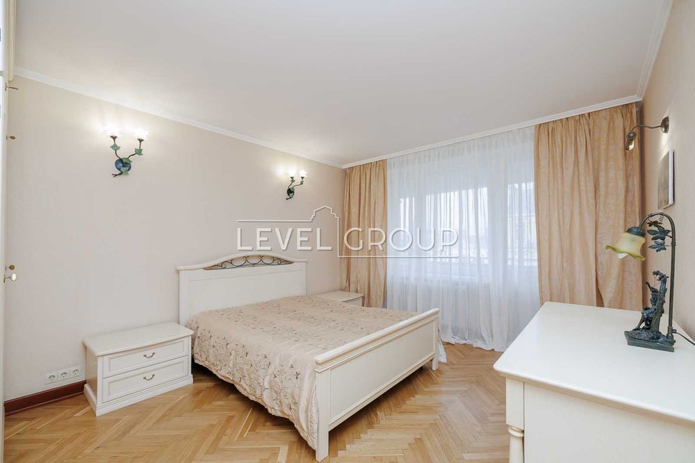 Оренда просторої на вул. Тарасівська, 21, Голосіївський р-н.