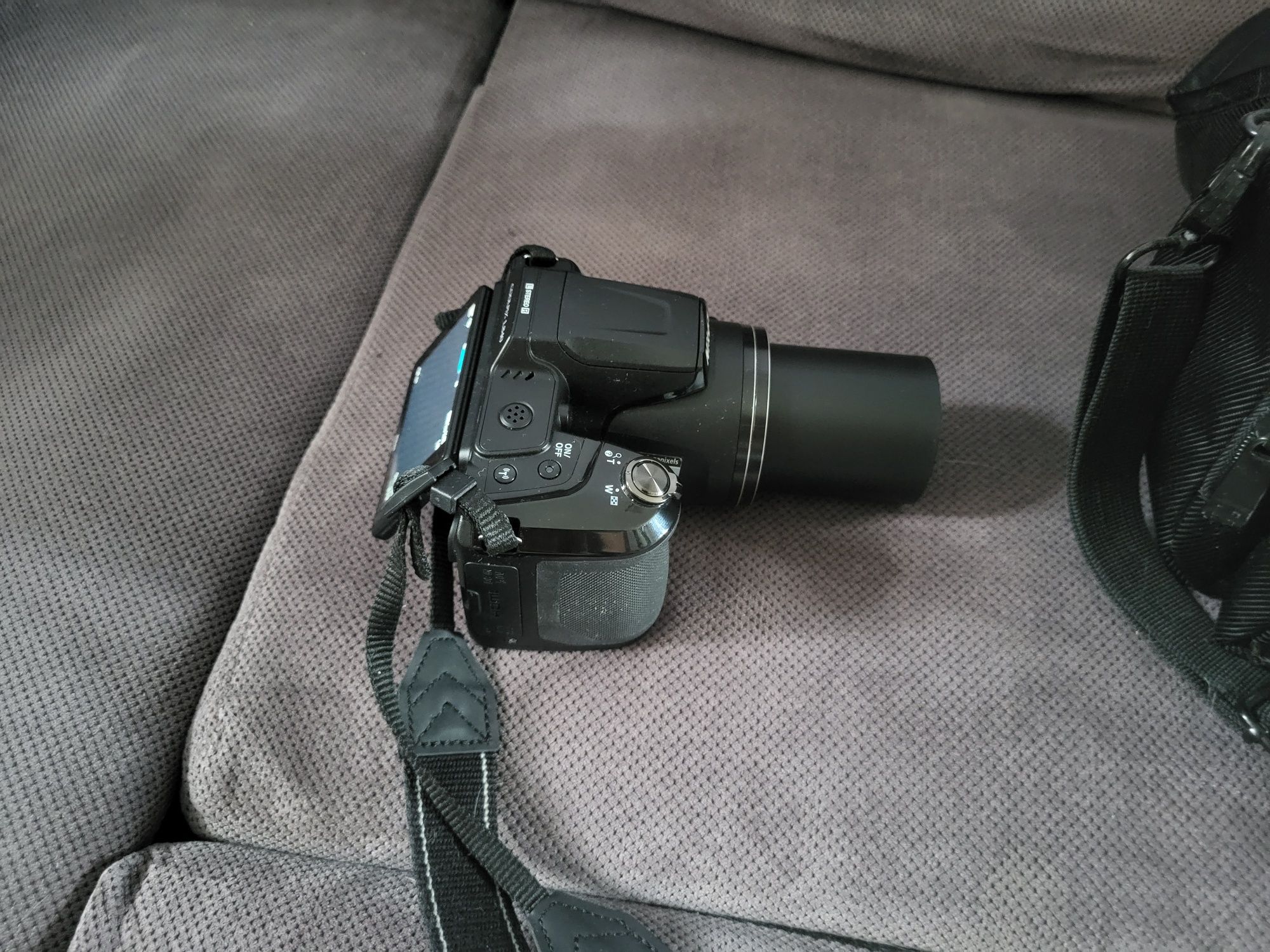 Nikon Coolpix L840 plus Etui
