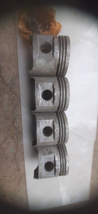 Продам поршні до ГАЗ 53