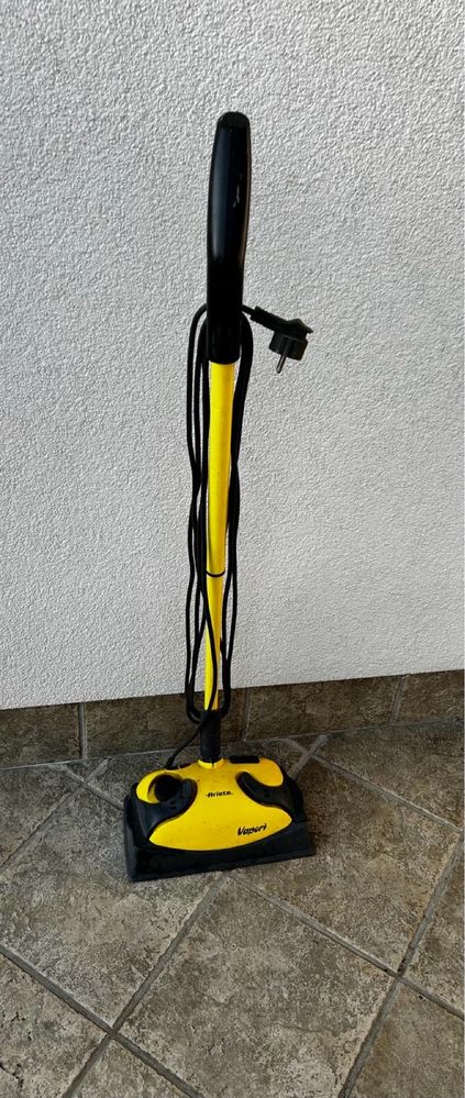 Mop  parowy Ariete do mycia podlog