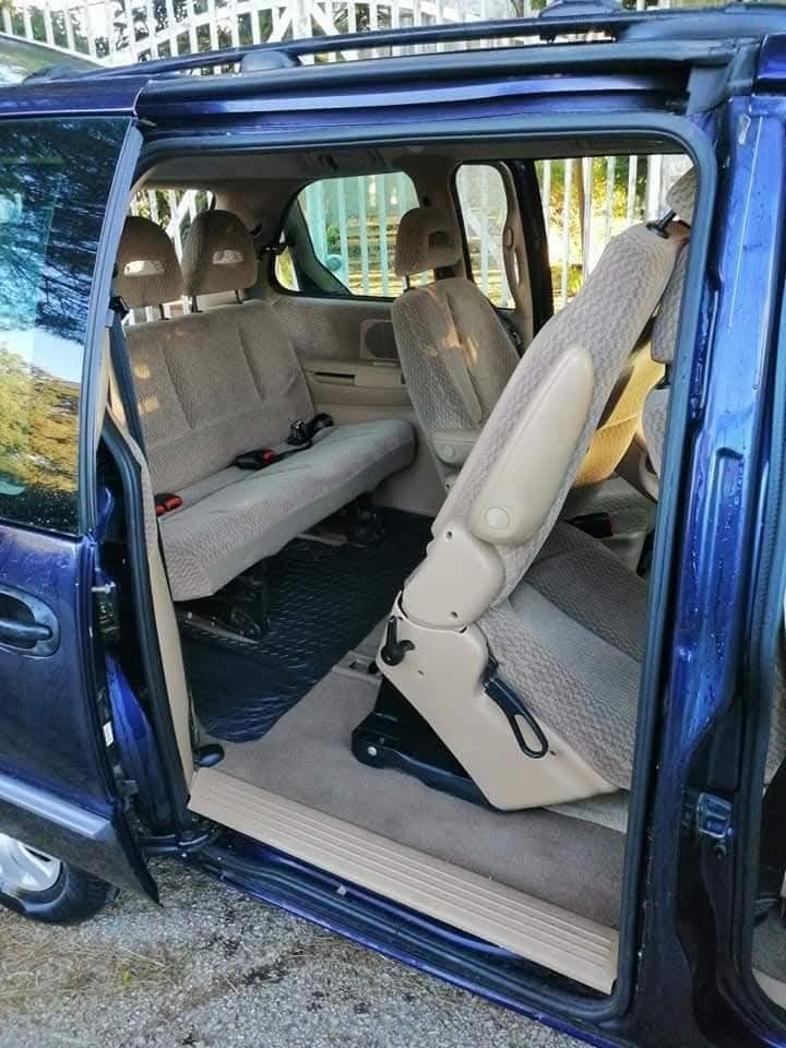 Chrysler voyager 2.5 CRD Limited 7lugares ano2000 pneus novos