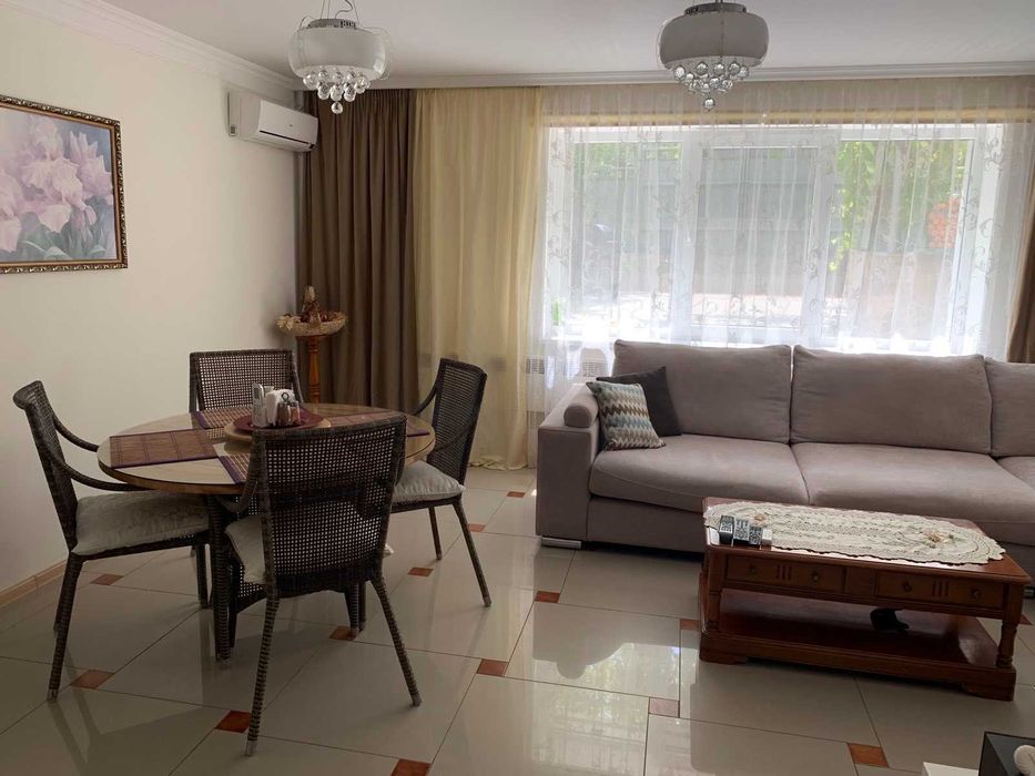 От хозяина продается 3 этажный дом от хозяина (Хаджибей , Отрадово 3)