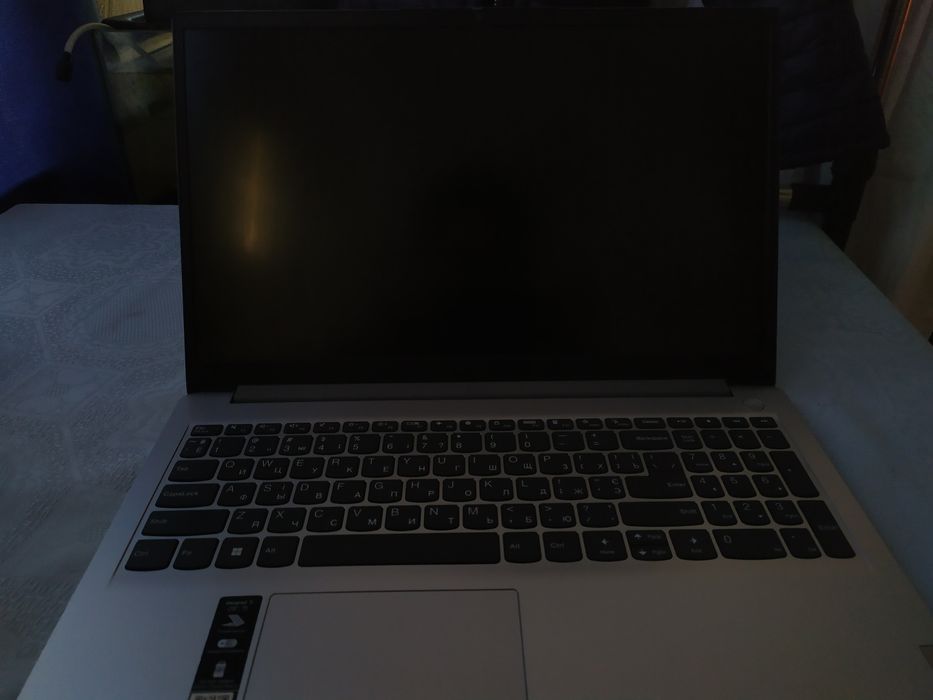 Ноутбук в хорошем состояние