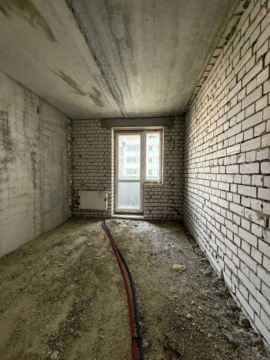 DC S4 Продам 1 комнатную квартиру ЖК Левада-2 Заливная 4 под ремонт