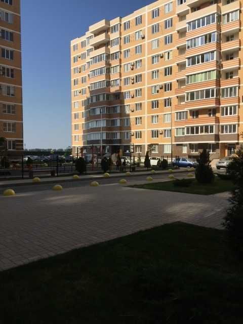 Квартира однокомнатная в Черноморске ЖК "Цветной Бульвар"