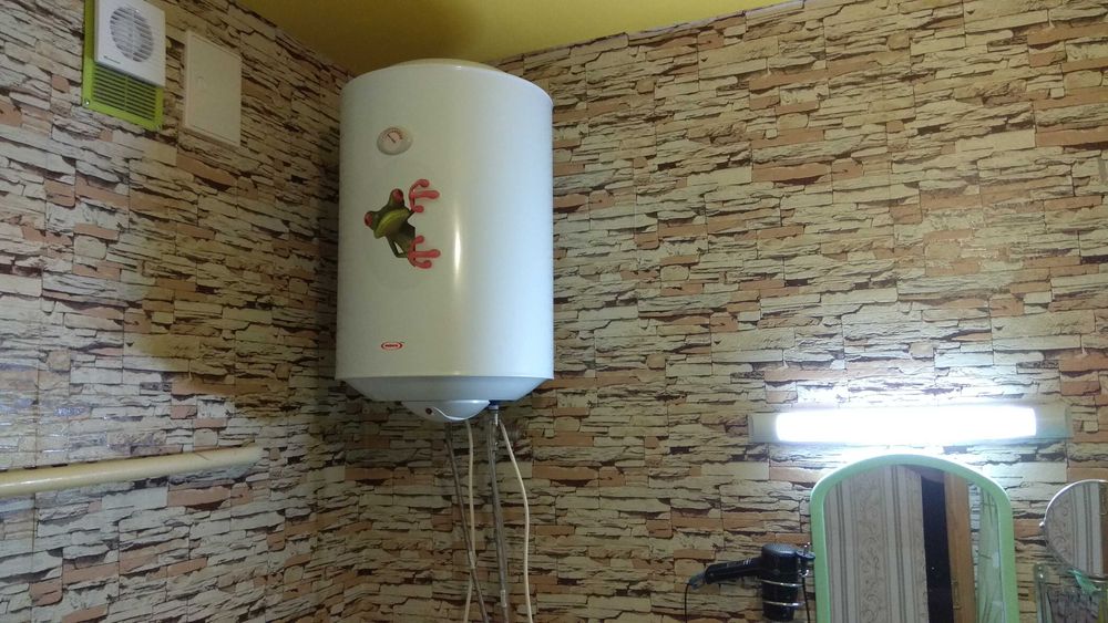 Кімната для дівчини.