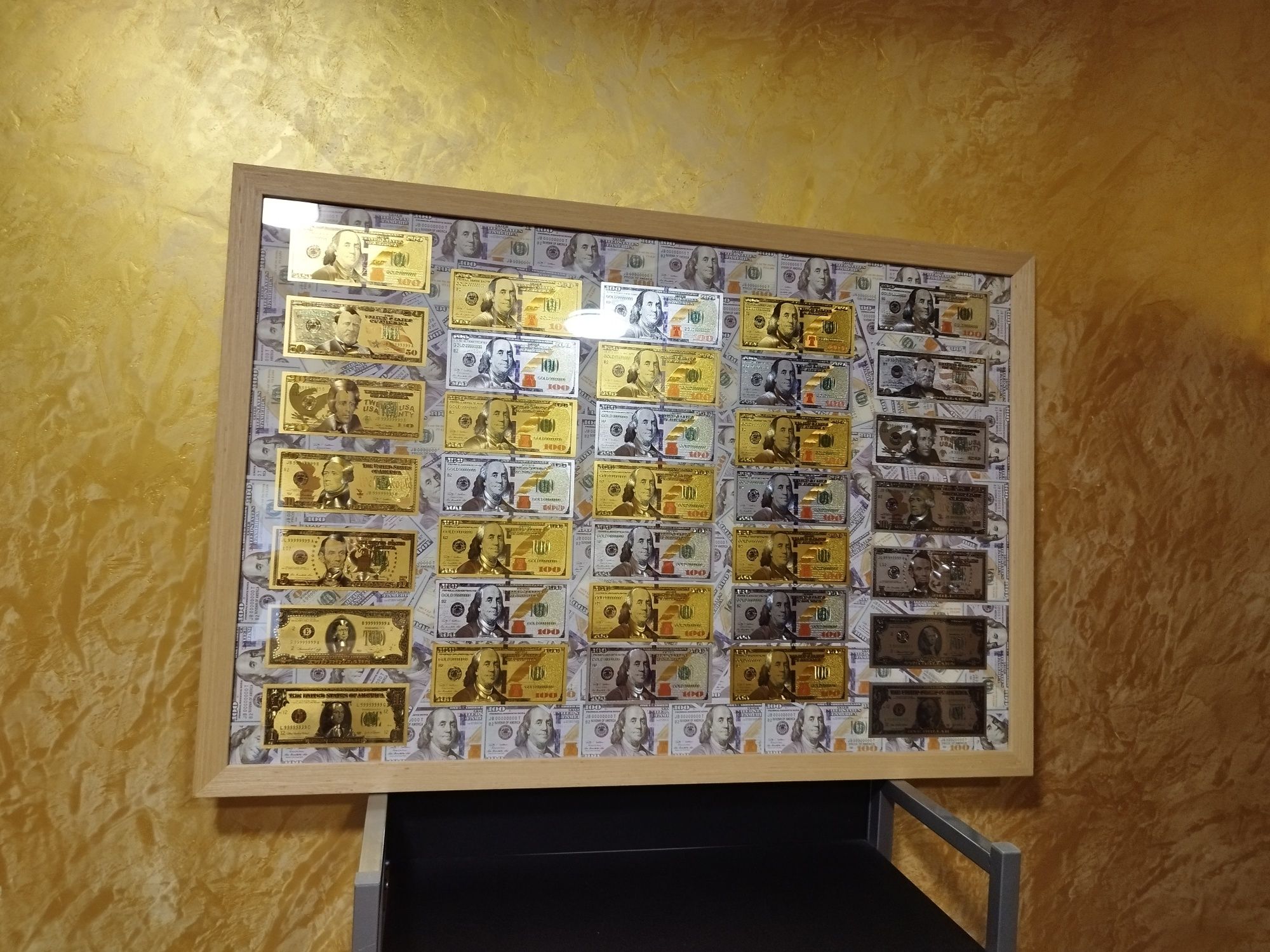 100$ Долларов в рамке Долар в рамці 60х90см  Картина на подарок!