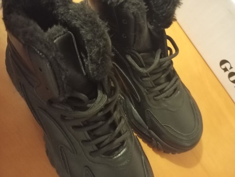 Buty Gofc czarne męskie lub damskie rozmiar 38 nowe