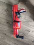 Karabin NERF czerwony