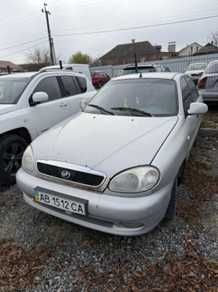 Легковий автомобіль ЗАЗ Ланос