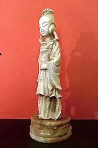 ALABASTRO - anos 60 - escultura oriental feminina - 37 cm/s