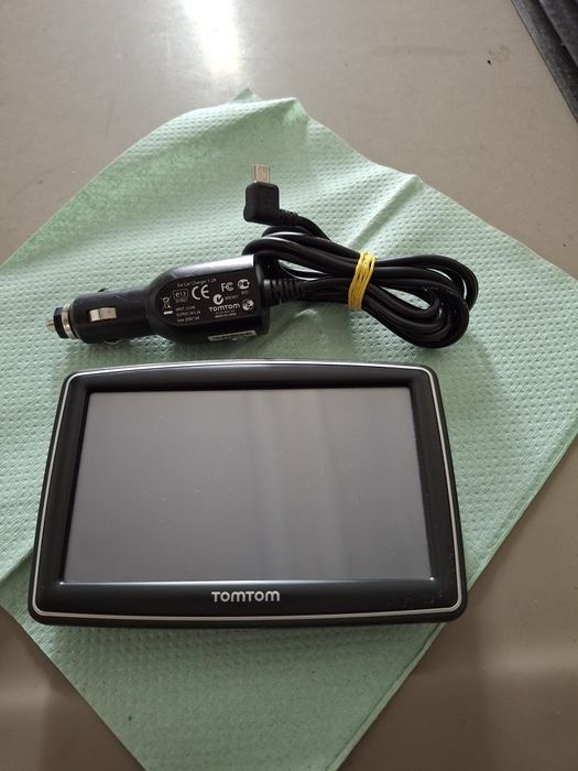 Навігатор tomtom