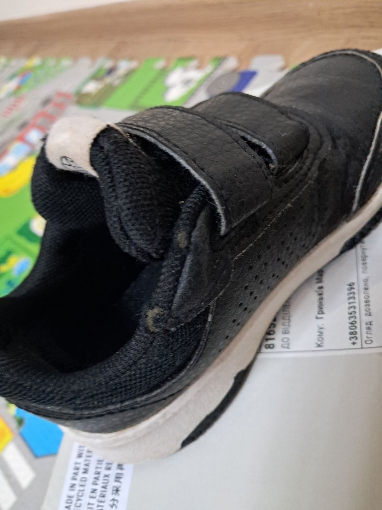 Кросівки  дитячі Adidas Tensaur оригінал 15.5 см