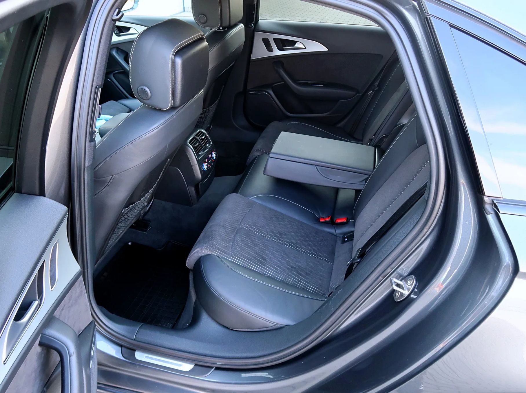Audi A6 c7//S-Line//Daytona Grey//Radar//Quattro//Keyless//Webasto//Headup !!