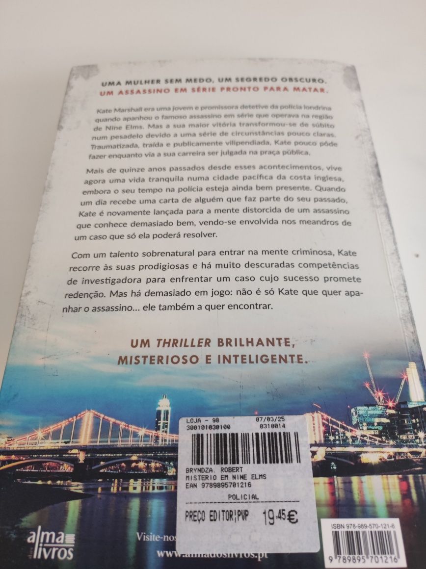 Livros para venda a 13 eur cada um
