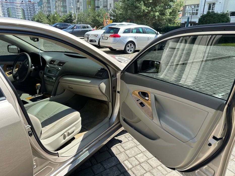 Toyota camry 40 3.5 бензин