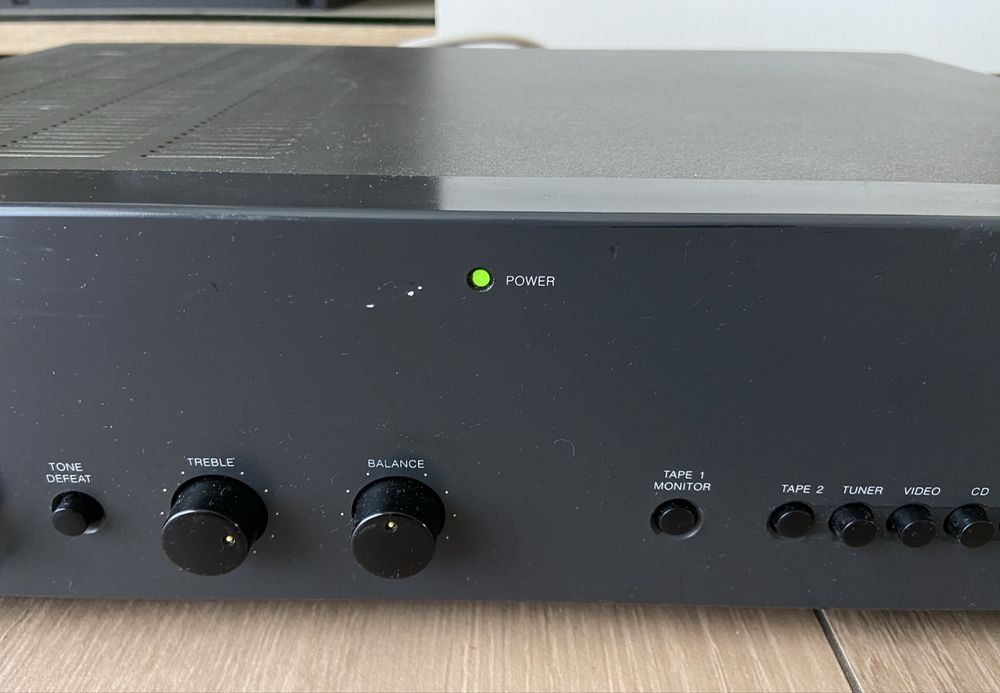 Wzmacniacz stereo Nad 302