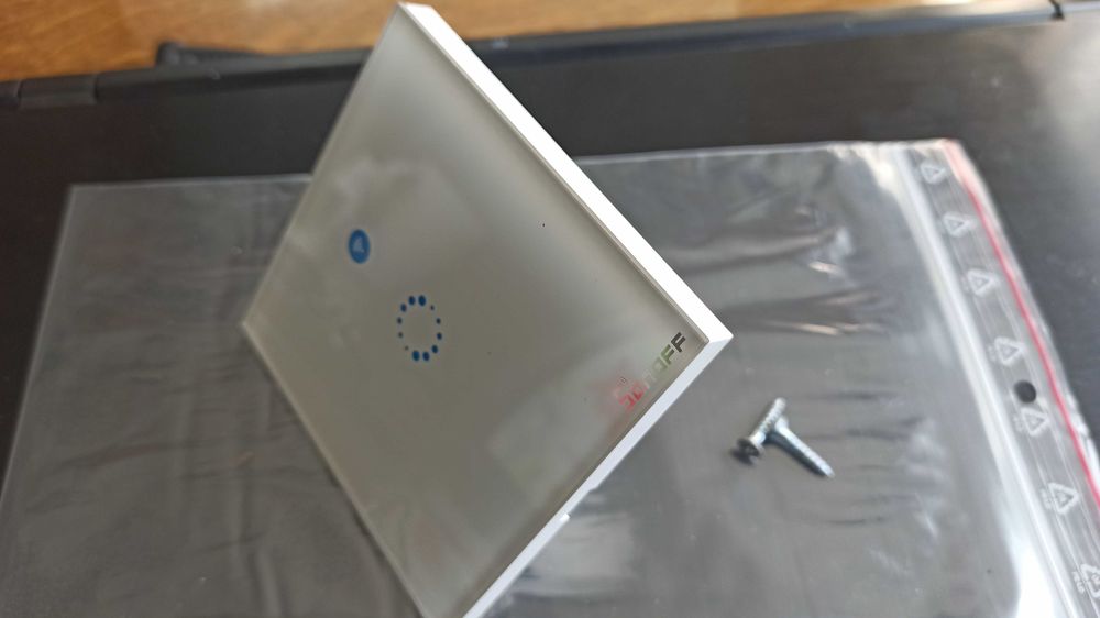 SONOFF T1 UE wyłącznik światła WIFI pojedynczy aplikacja eWelink