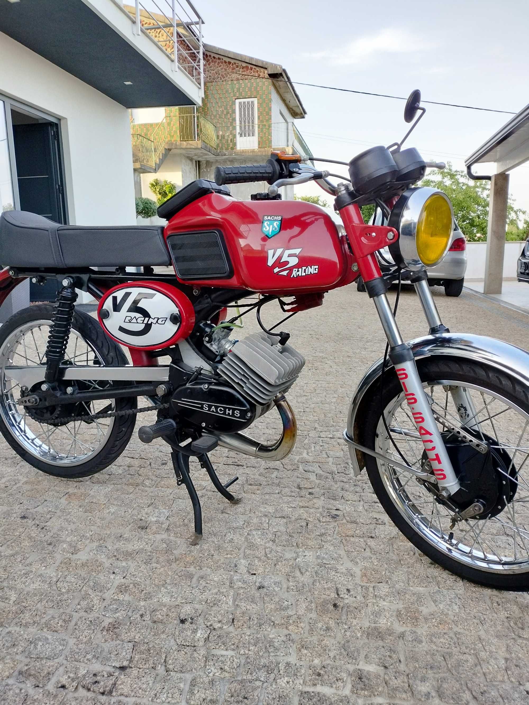 Vendo Sachs v 5 em ótimo estado
