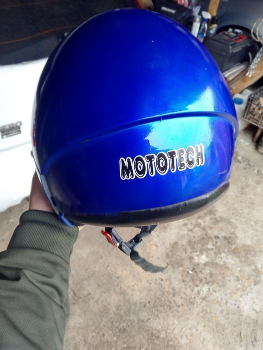 Продам мото шлем