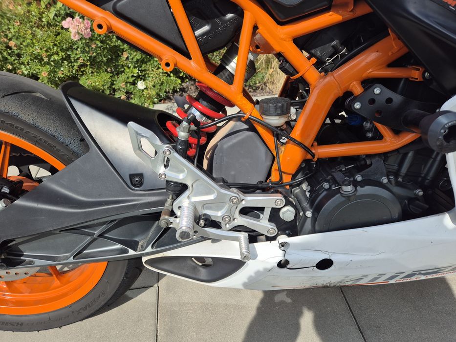 KTM rc390 salon PL na tor i na drogę, po motocyklistce :)