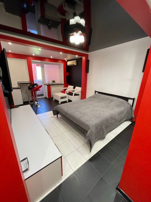 Люкс-VIP,эконом джакузи,посуточно,Космос,Центр