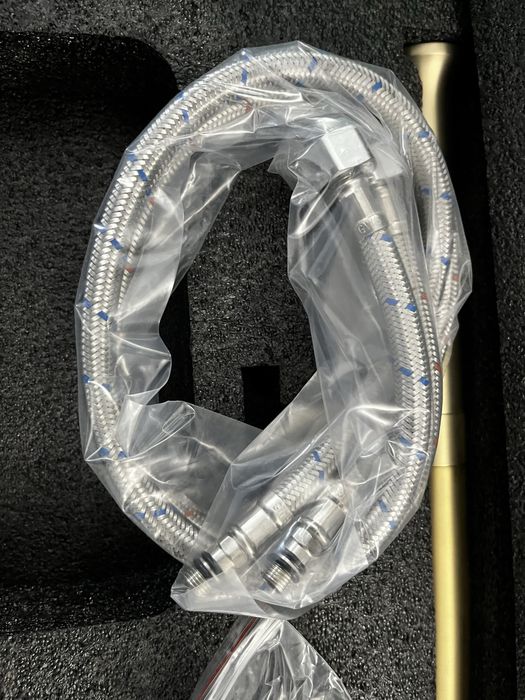 Torneira misturadora cozinha dourada