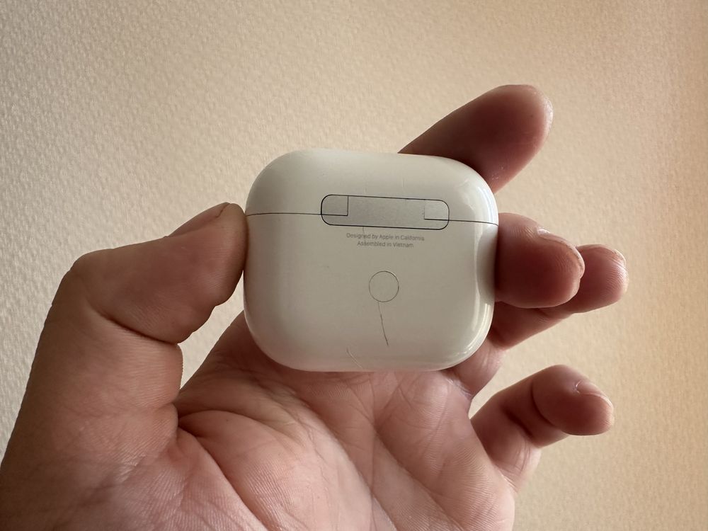 Кейс для Airpods 3 футляр зарядка