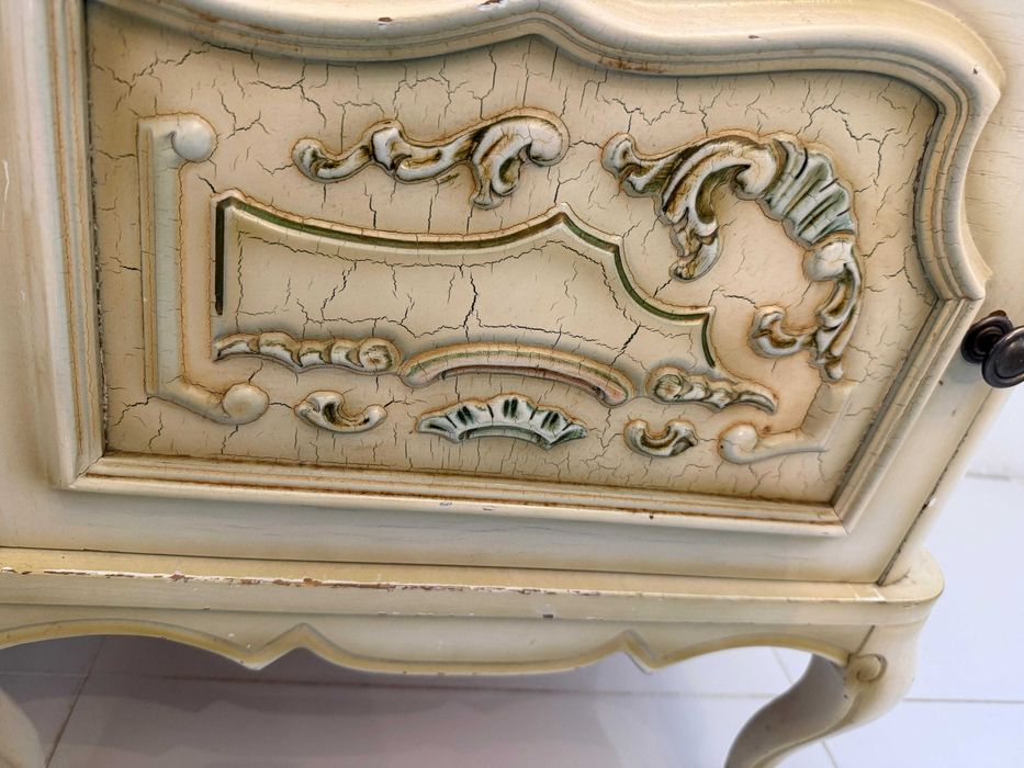 Ludwik łóżko, dwie szafki, unikat