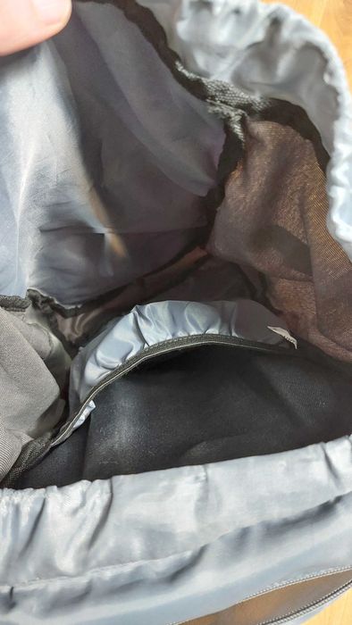 Plecak w góry z siatką plecy