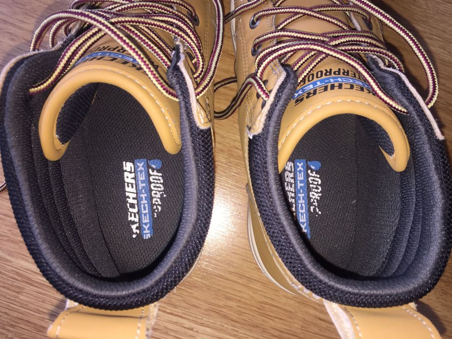 Botas sketchers menino tamanho 38