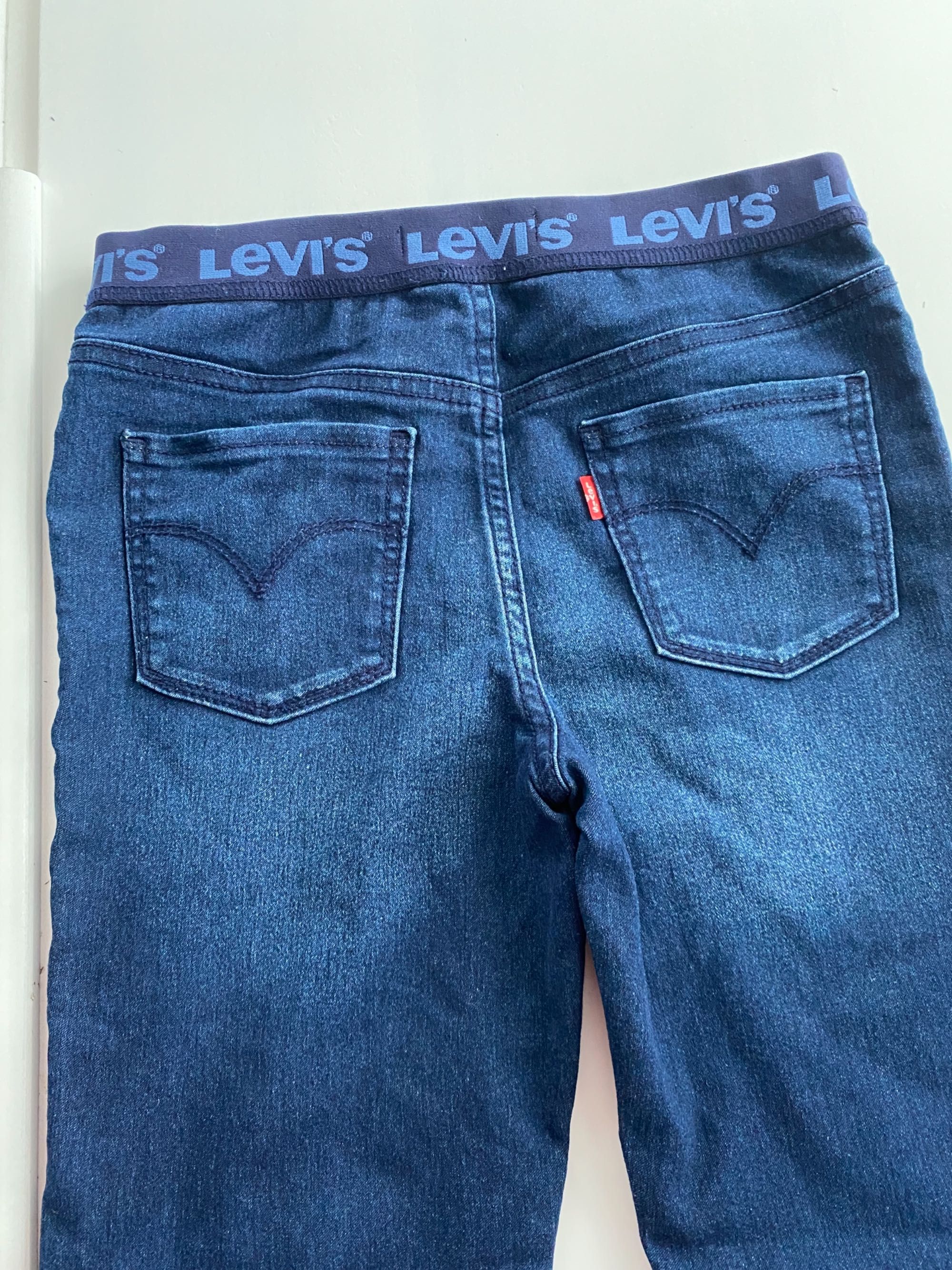 Spodnie jeans 152 cm Levi’s kupione we Francji