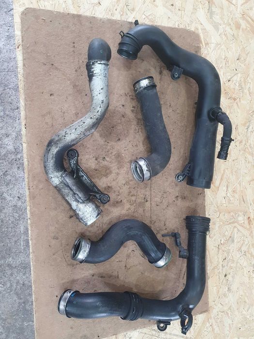 Rura przewód dolot Turbiny powietrza Seat Leon 2 II 2.0 Tdi 140km BKD
