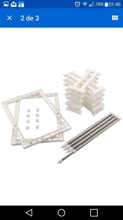 Vendo 2 prateleiras de arrumação