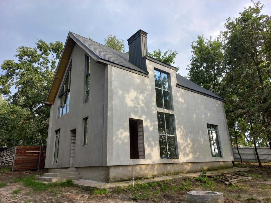 Коттедж 148 кв.м + ділянка 9,5 соток у с. Дмитрівка