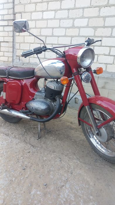 Продам легендарну яву старушку 250