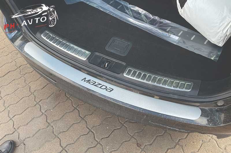 Накладка на бампер Mazda 6 2008-2012 Comnbi Універсал хром