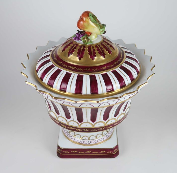 Centro de mesa em porcelana