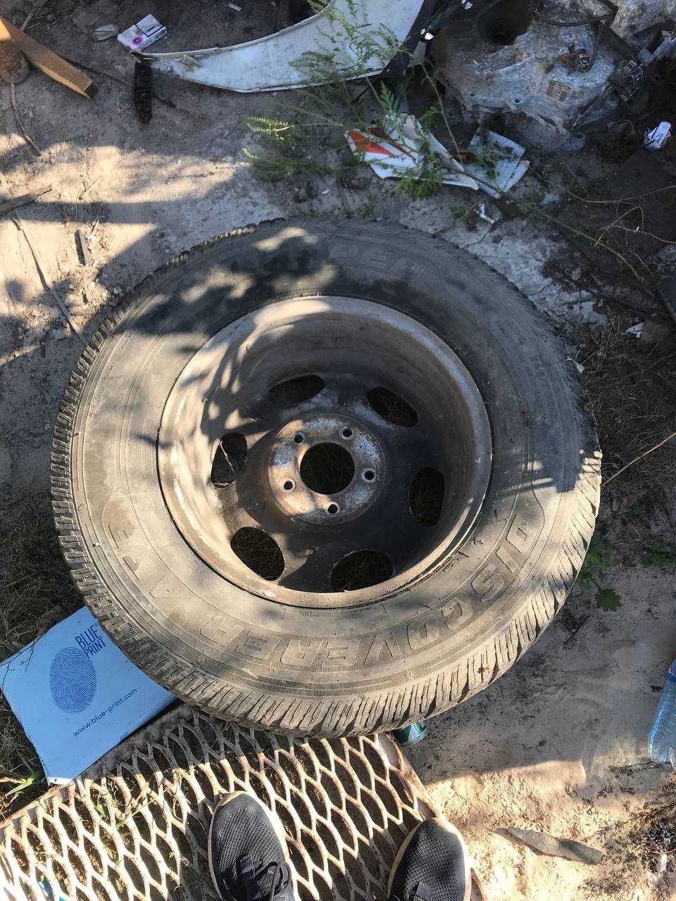 Продам колесо от Lincoln Navigator