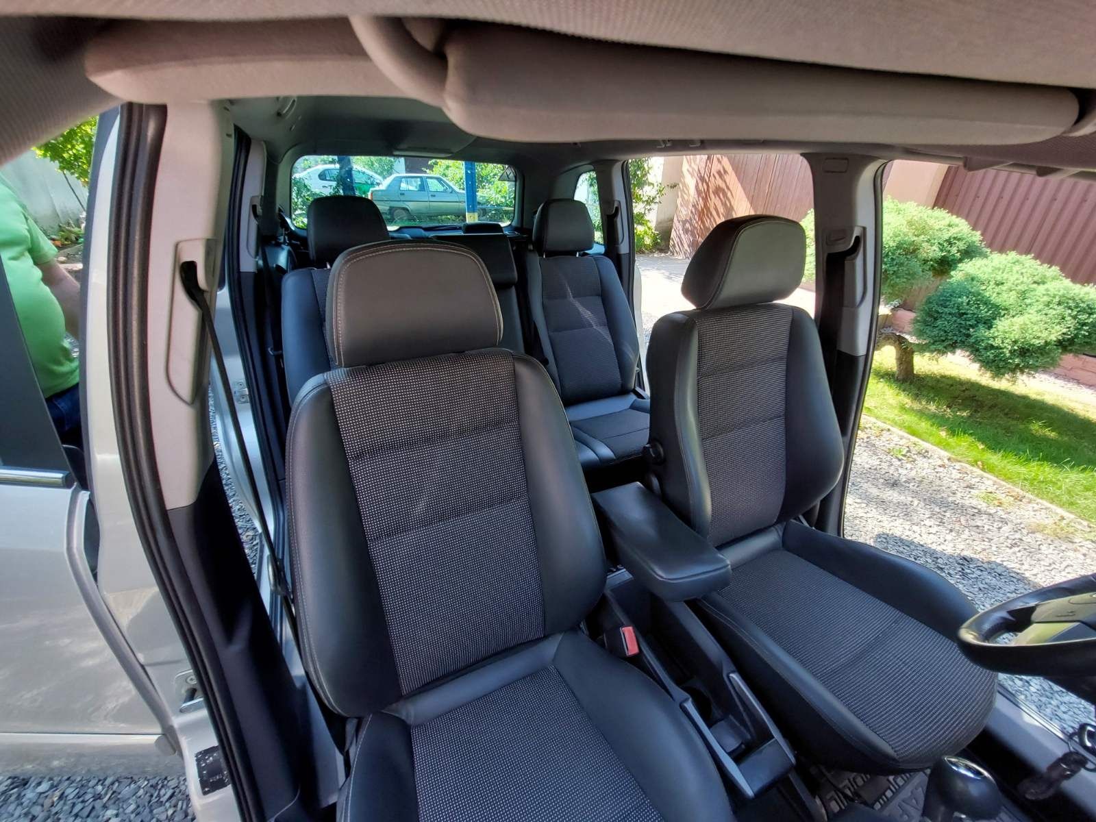 OpeL Zafira 2006