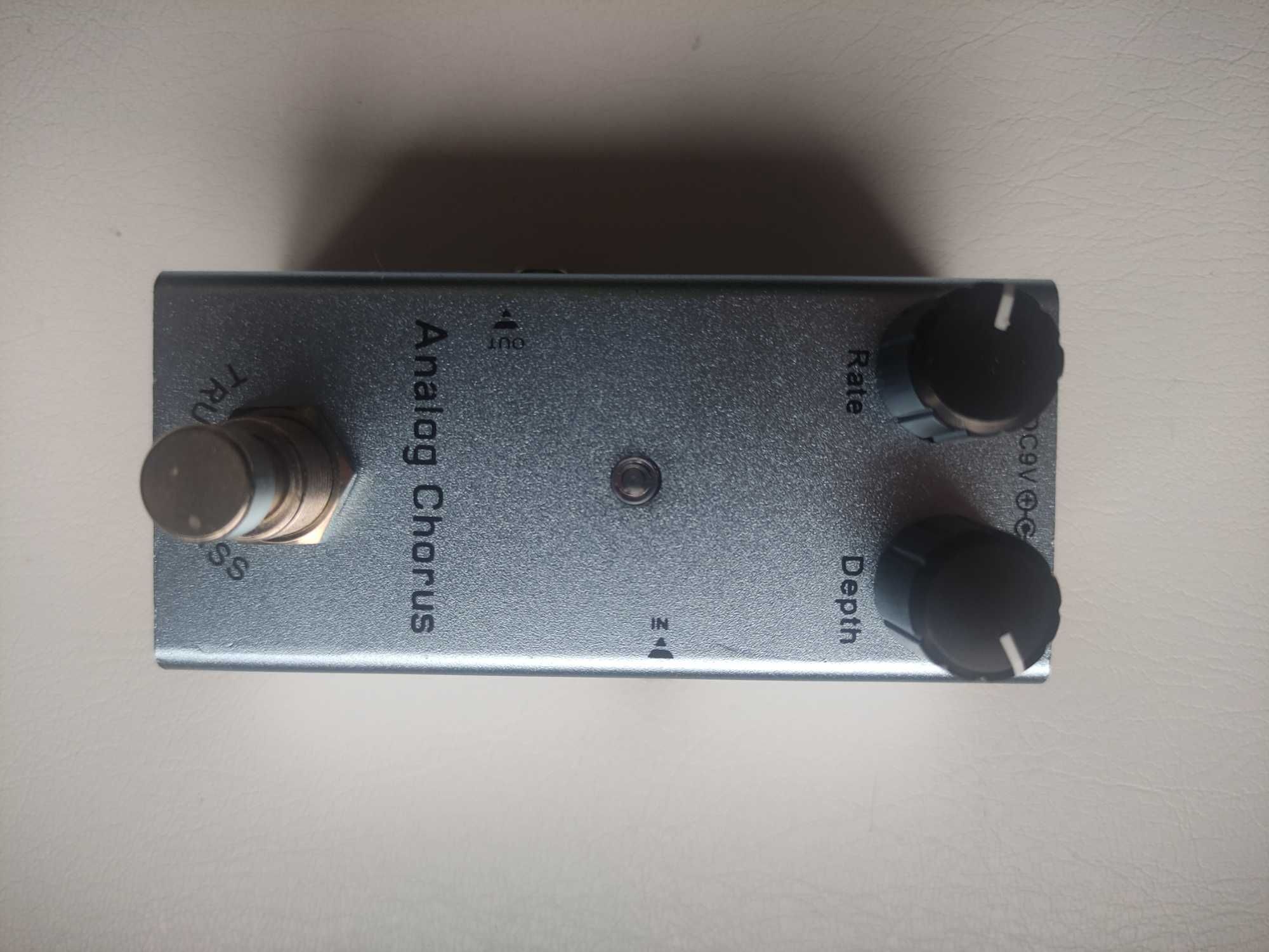 Efekt gitarowy ANALOG CHORUS kostka, efekt do gitary OKAZJA