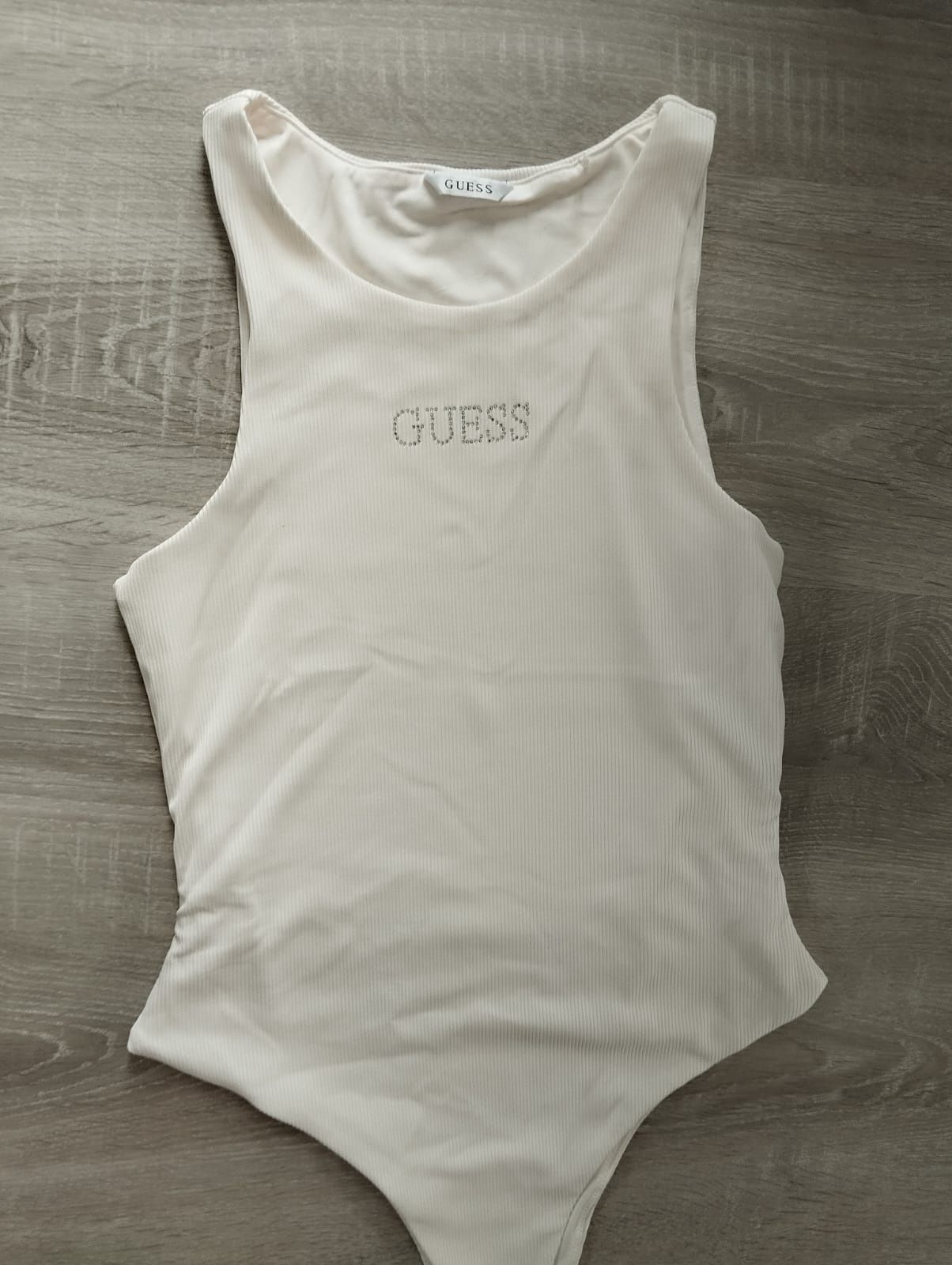 Body marki GUESS kremowe/białe XS stan idealny