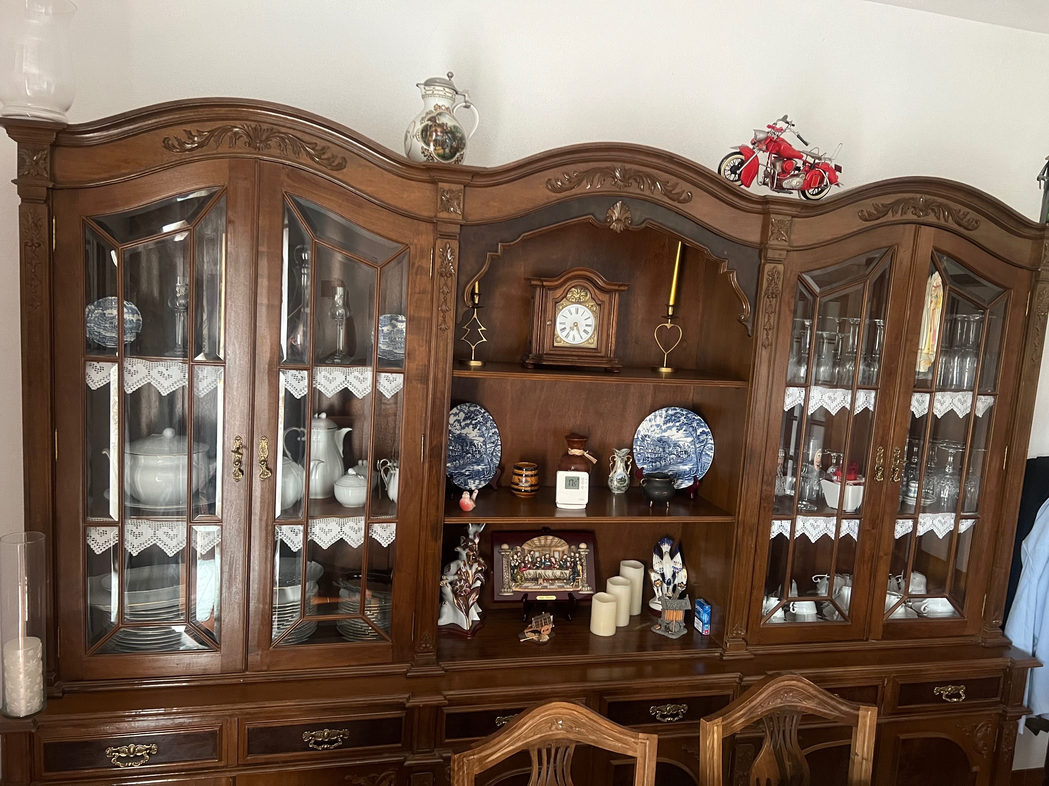 Móvel e mesa de sala, móvel de tv, móvel de entrada e mesa de centro