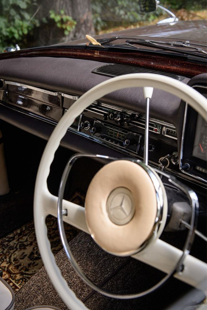 Mercedes W110 oldtimer