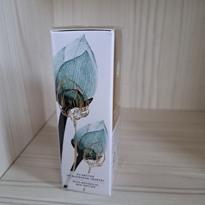 Przeciwzmarszczkowa esencja korygująca 50 ml