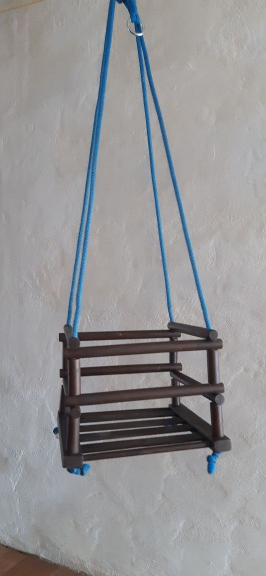 Huśtawka dla dziecka