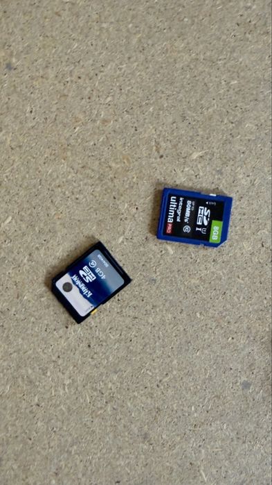 Câmera Fotográfica Canon 1300D + Lente 18-55mm + Extras