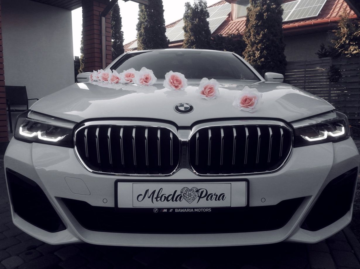 Samochód do ślubu BMW 5 G30 - Auto na wesele Łódź, Biały Pałac