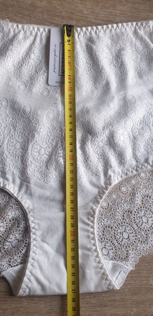 4 ×Damskie majtki figi z wysokim stanem 5XL